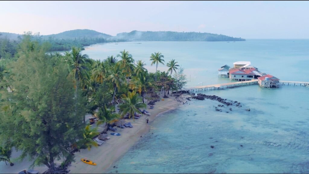 KOH RONG ISLAND - OUT OF THIS WORLD